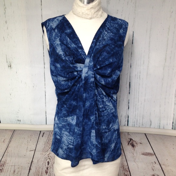 MICHAEL Michael Kors Tops - Michael Kors Sleeveless Blue Blouse